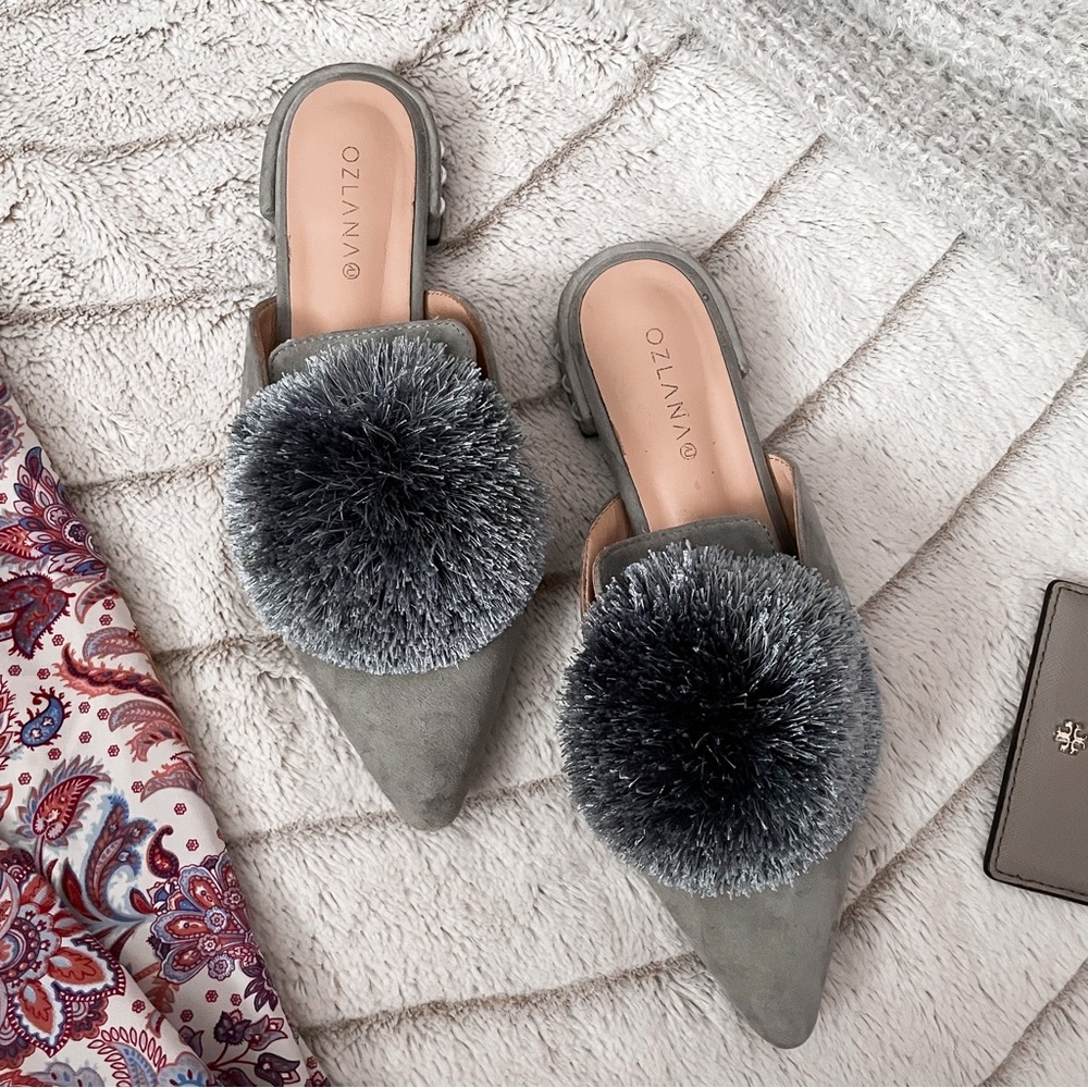OZLANA Fur Pom Pom Flats (Fashion House)
